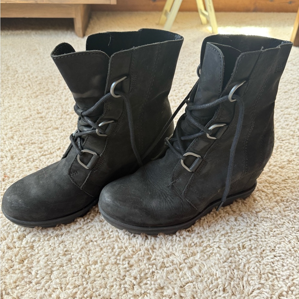 Sorel Lace-Up Ankle Boots
